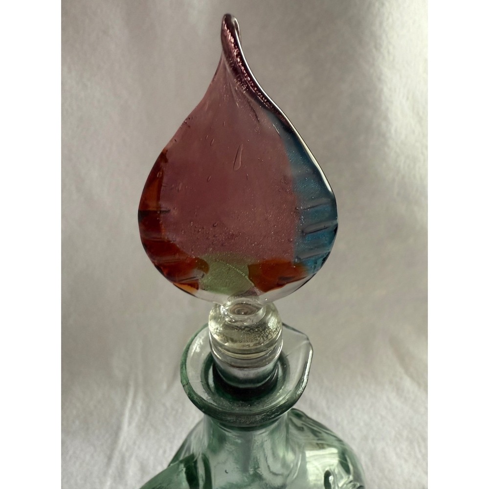 Vtg. Canada Pale Green Glass Decanter Bottle-3D Design Decor w/decorative stop - Picture 5 of 9